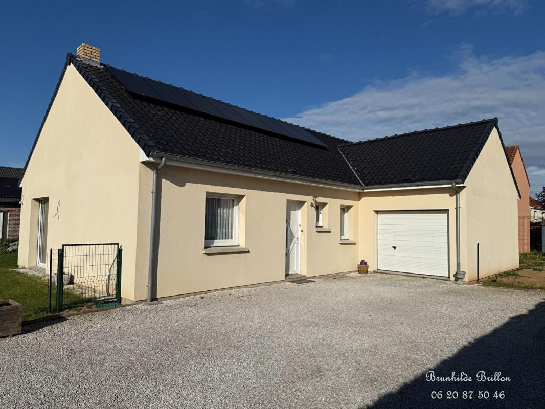 Vimy, maison plain-pied 2012, 100M², garage, jardin
