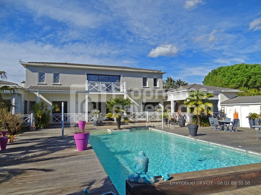 GRAVESON - 13690 - Maison contemporaine avec piscine