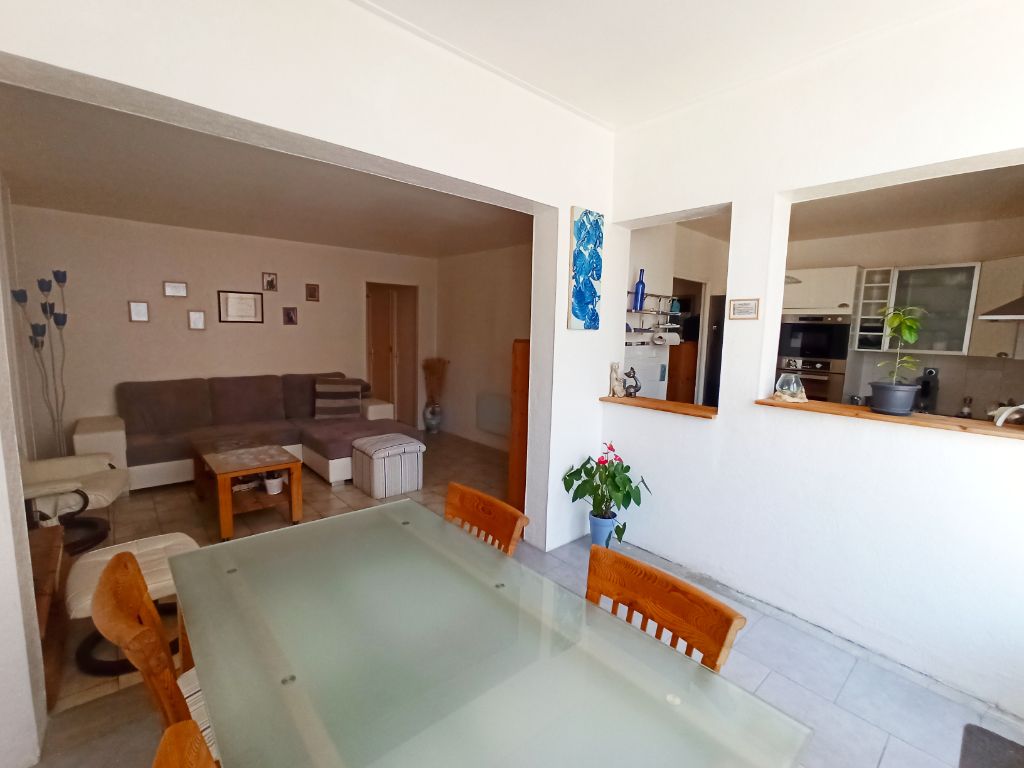 Appartement  T2  -60m² -  147 000 euros - 34140 Mèze