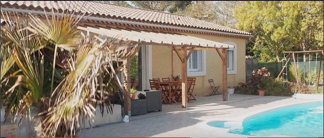 Villa avec piscine sur 2000 m2 proche Carcassonne