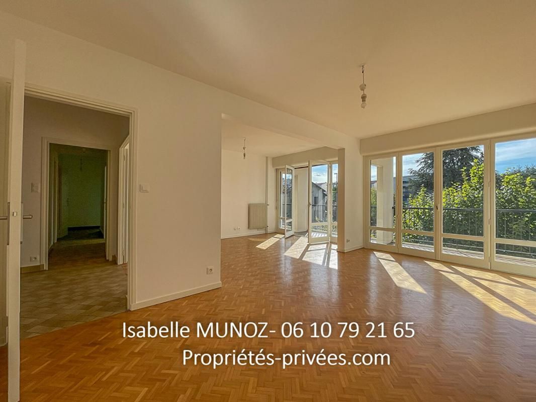 Appartement Clermont Ferrand 6 pièce(s) 127.3 m2 avec  terrasse et  garage