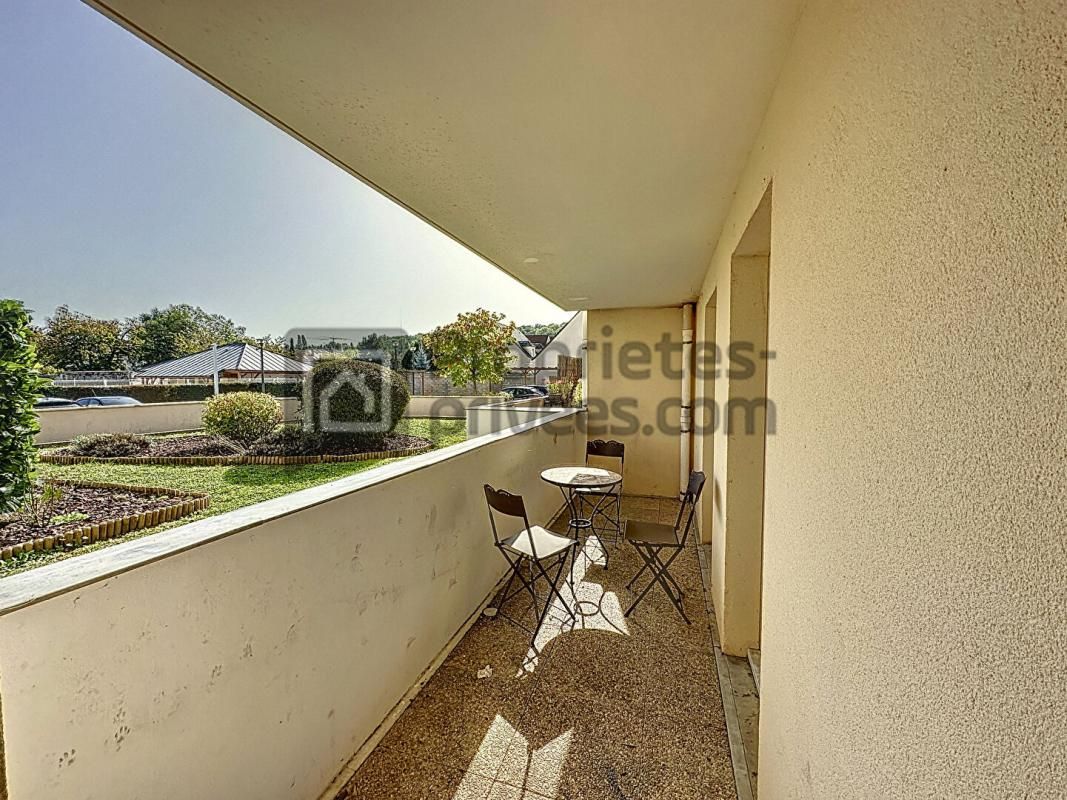 COULOMMIERS Appartement, TERRASSE,  2 chambres 3