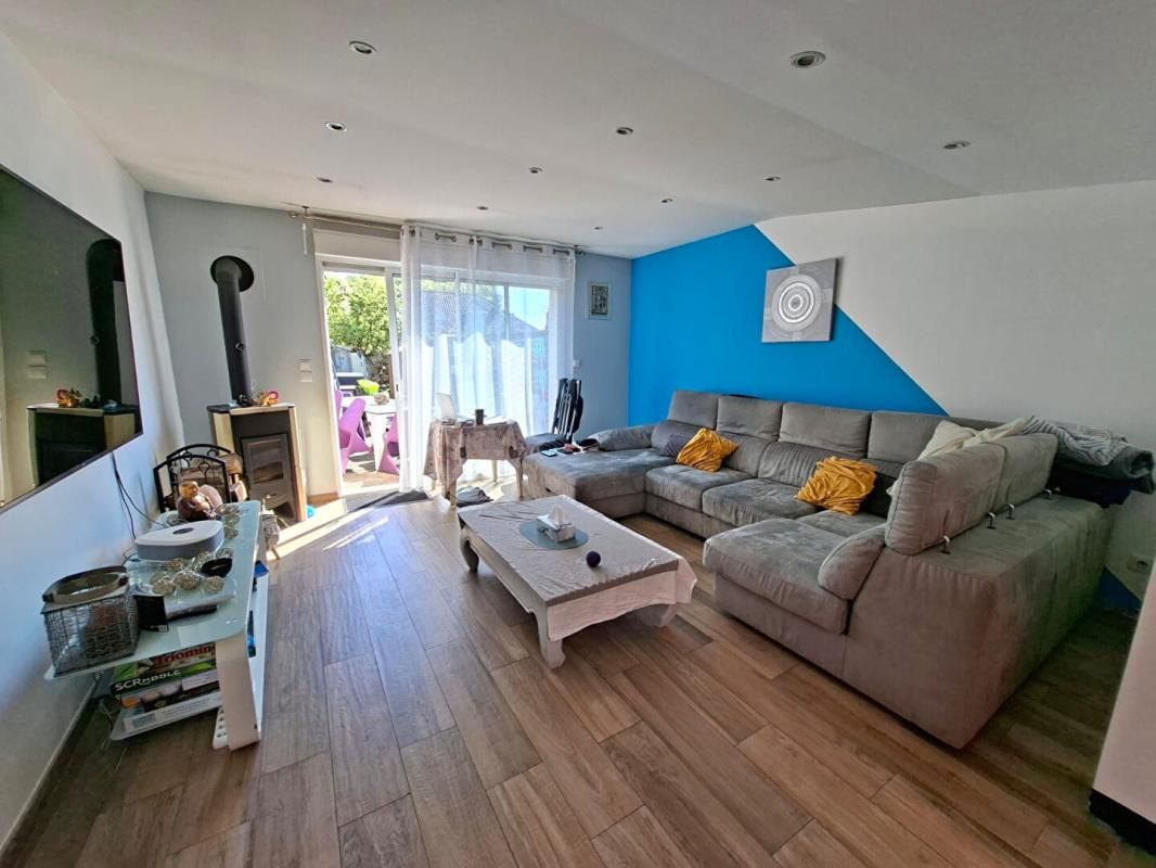 Votre agence "Propriétés-Privées .Com" vous propose :