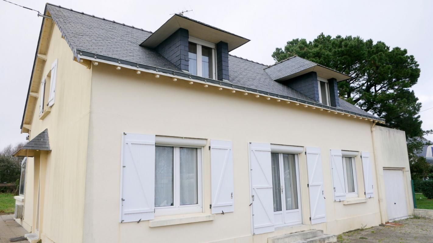 SAINT-NAZAIRE Saint-Nazaire à 3km des plages - 130 m²  -  Maison à rénover  - Beau potentiel 1