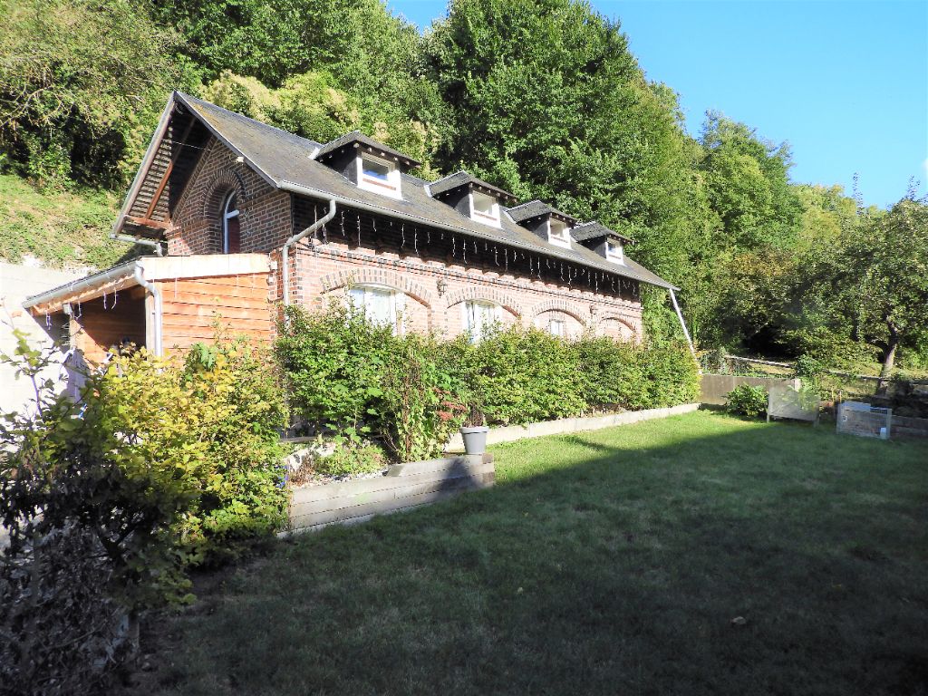 14290-  Charmante Maison louéé 3 pièces  avec jardin - 118 000 Euros