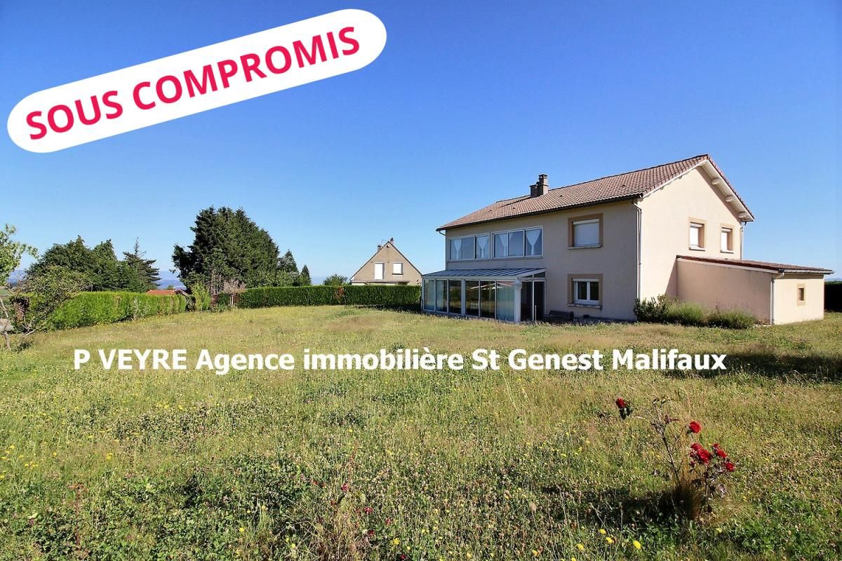 SAINT-ROMAIN-LES-ATHEUX 42660 maison de 186 m² 4 chambres 2 Garages cave sur 2344 m² de terrain plat