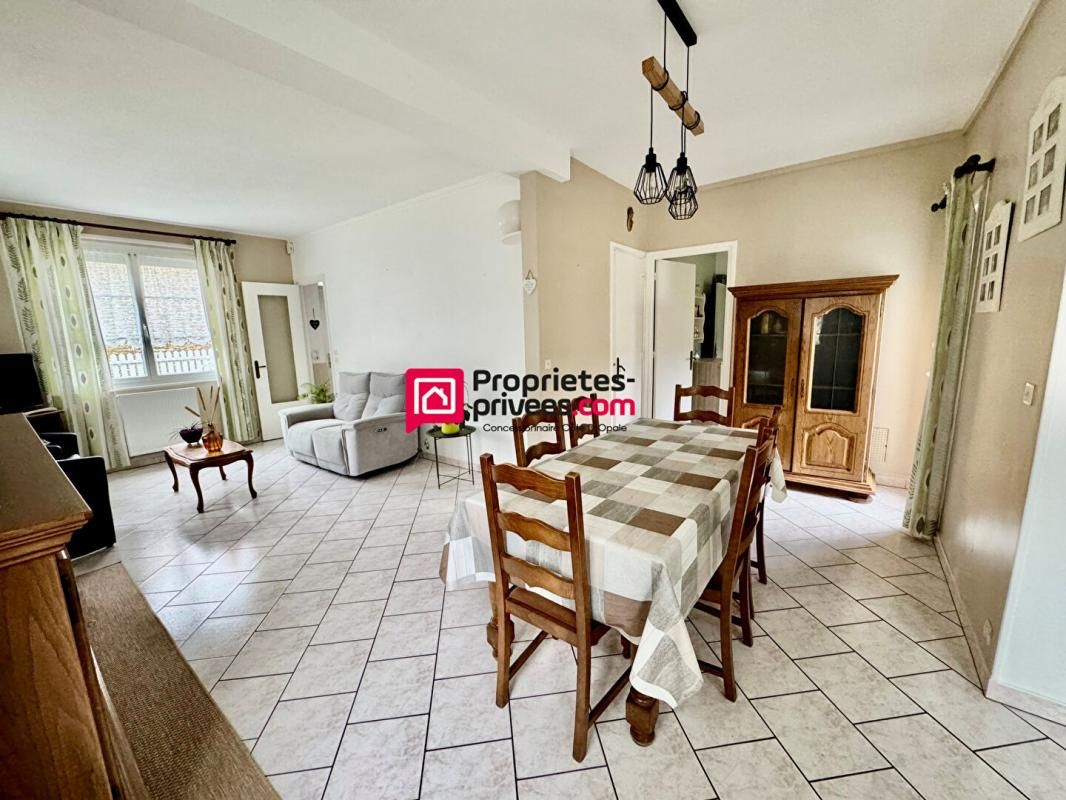 Maison Individuelle Centre Ville, Vie de plain pied, Grand Garage et Jardin !