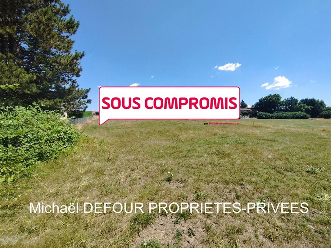 Bas-en-Basset 43210 terrain à bâtir de 700 m²