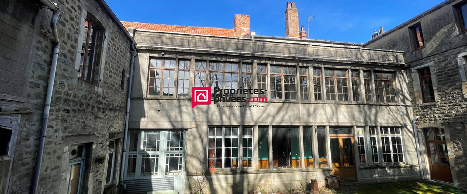 Votre agence "Propriétés Privées. com" vous propose :