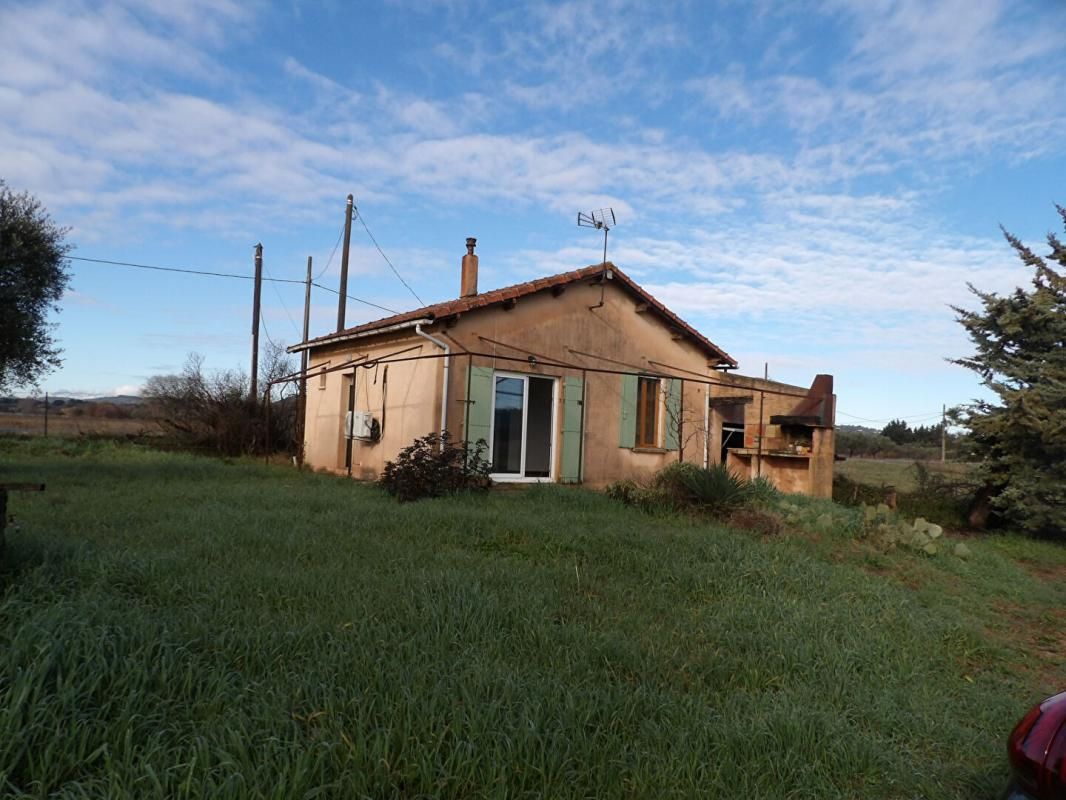 EXCLUSIVITE.Le Cannet des Maures. Maison de campagne