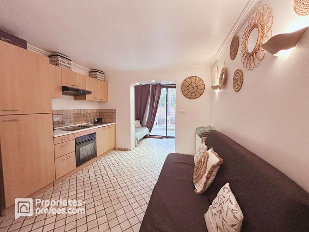 Rez-de-jardin de 23 m² à Bormes Les Mimosas