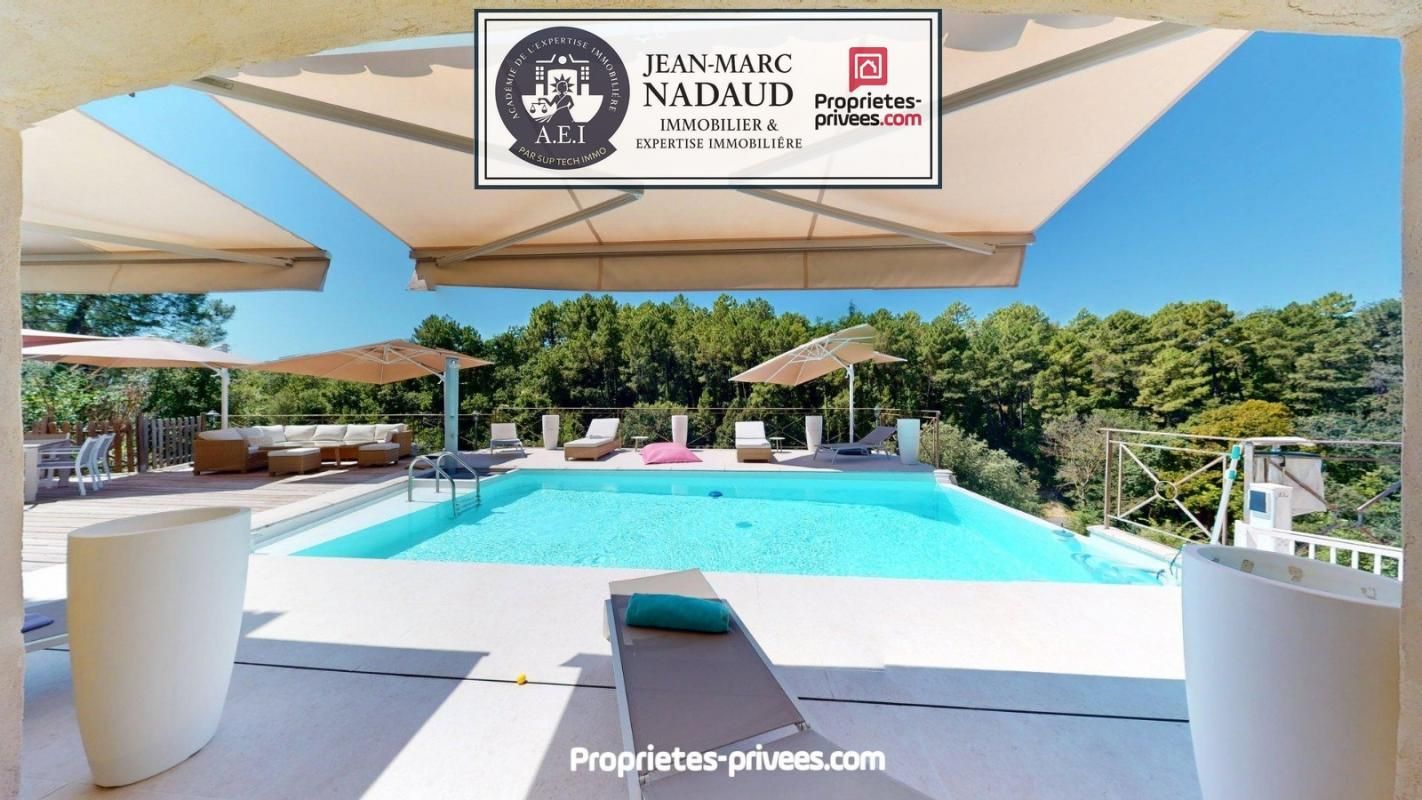 Villa Montauroux 5 pièce(s) 140 m2, terrain dominant 3080m2, Piscine, domotique intégrale
