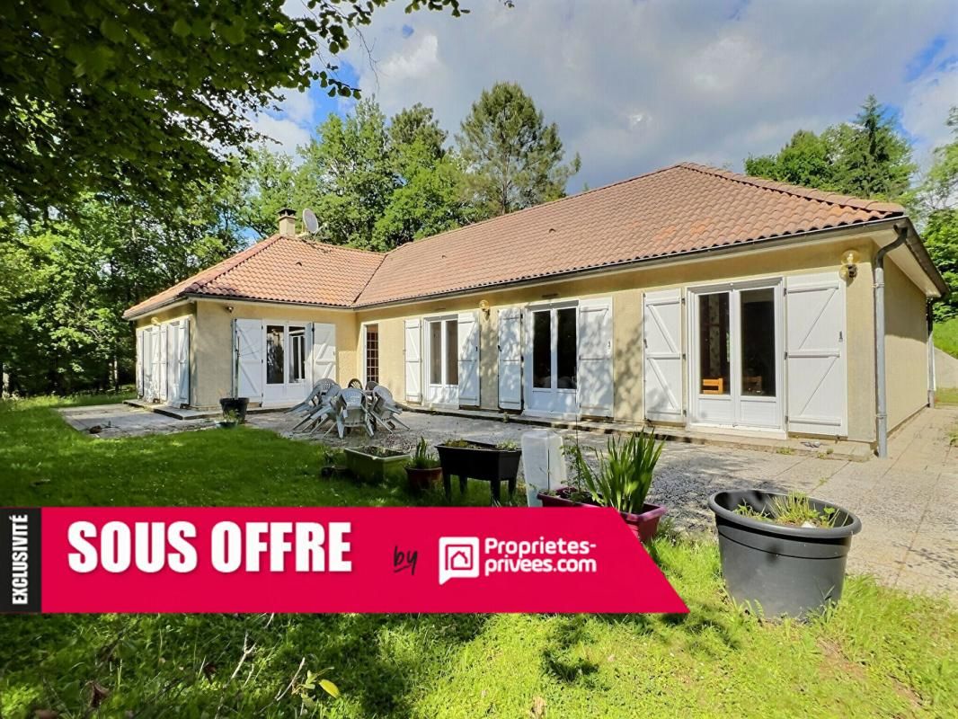 Maison T6 d'env. 150m² avec grand garage fermé sur la CHAPELLE-GONAGUET (24350)