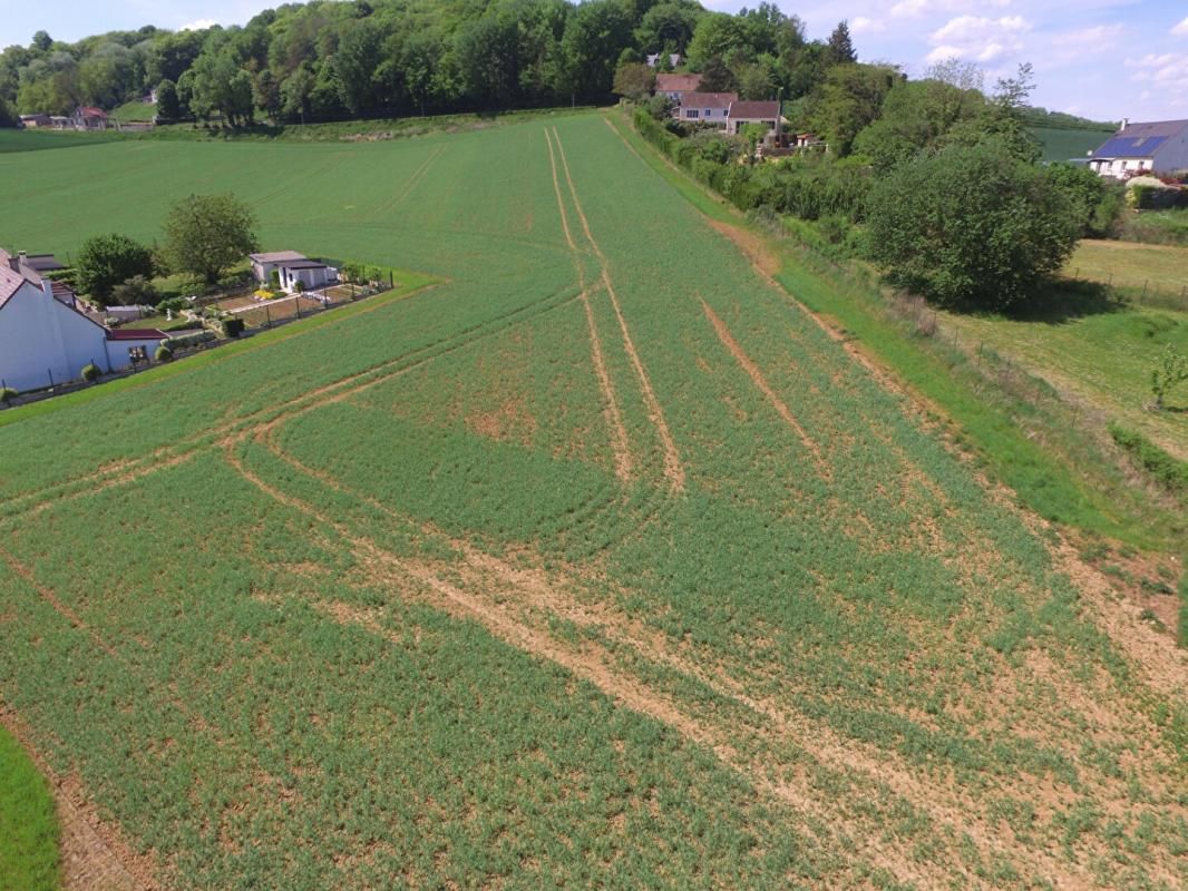 Opportunité Rare à Autrèche : Terrains à Bâtir Idéalement Situés !