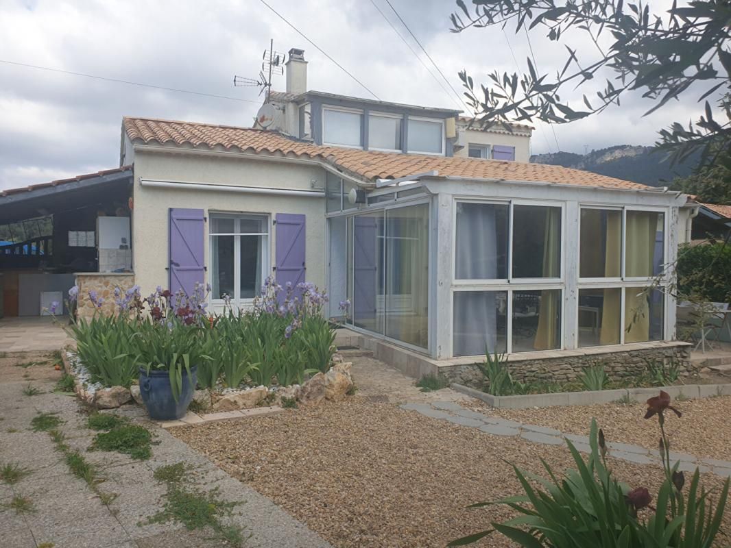83190 Maison familiale 160 m2 sur terrain 2200 m²
