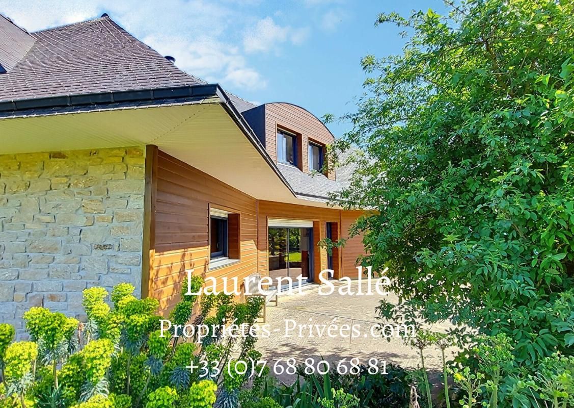 Maison de 220 m2 avec terrain