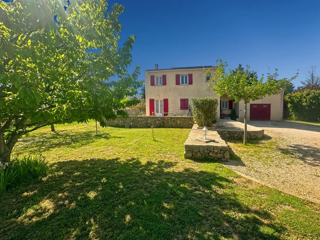 MAISON 6 pièce(s) 123.5 m2