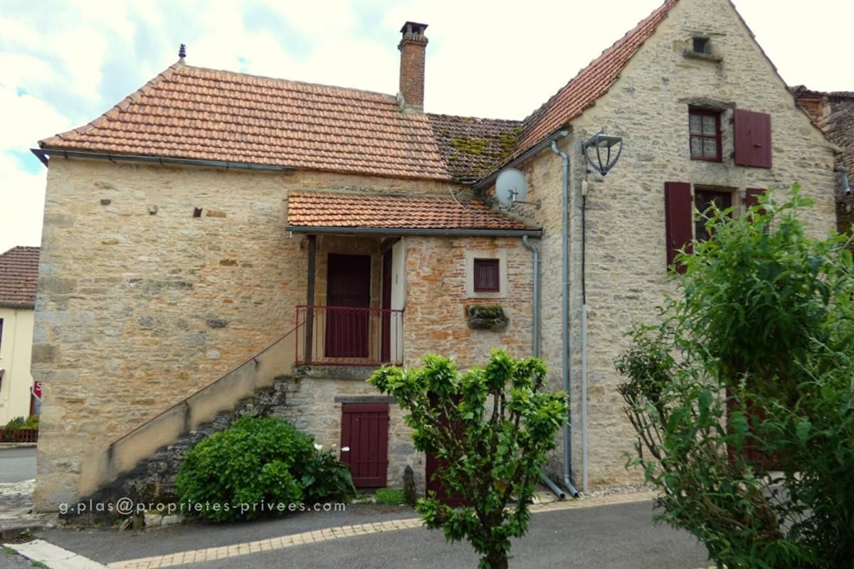 À vendre . Maison de charme avec studio attenant - Thédirac (46)