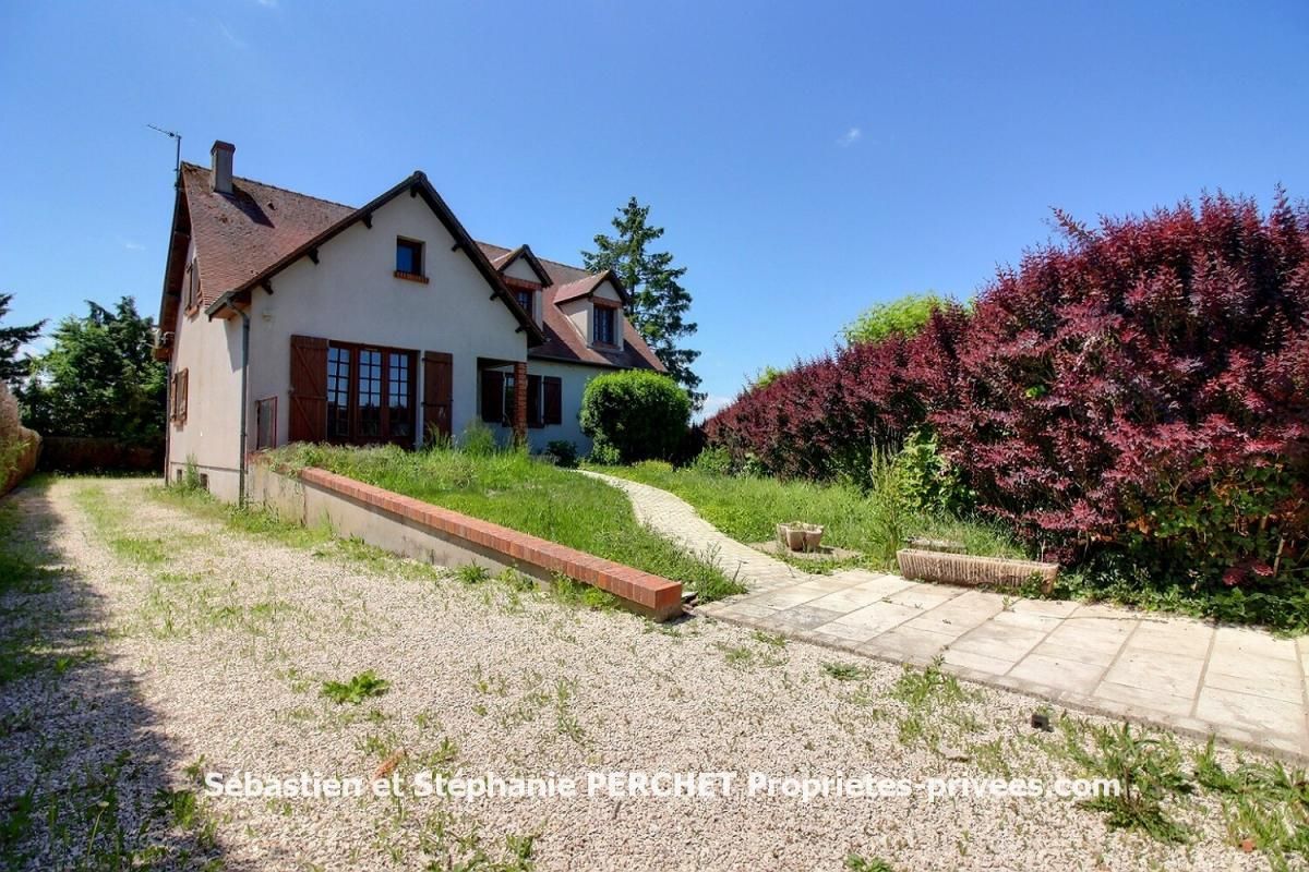 Maison Familiale 3 Chambres avec Sous-sol, Jardin et Potentiel d'Aménagement 116 m2