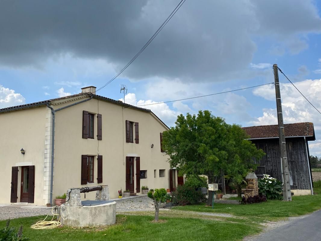 Authentique Ferme en Pierre au Coeur des Vignobles, Terrain 6000 m²