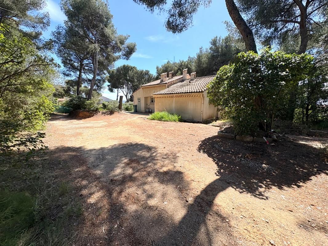 A vendre - Maison de plain pied T4 à Vitrolles, quartier résidentiel proche des commodités