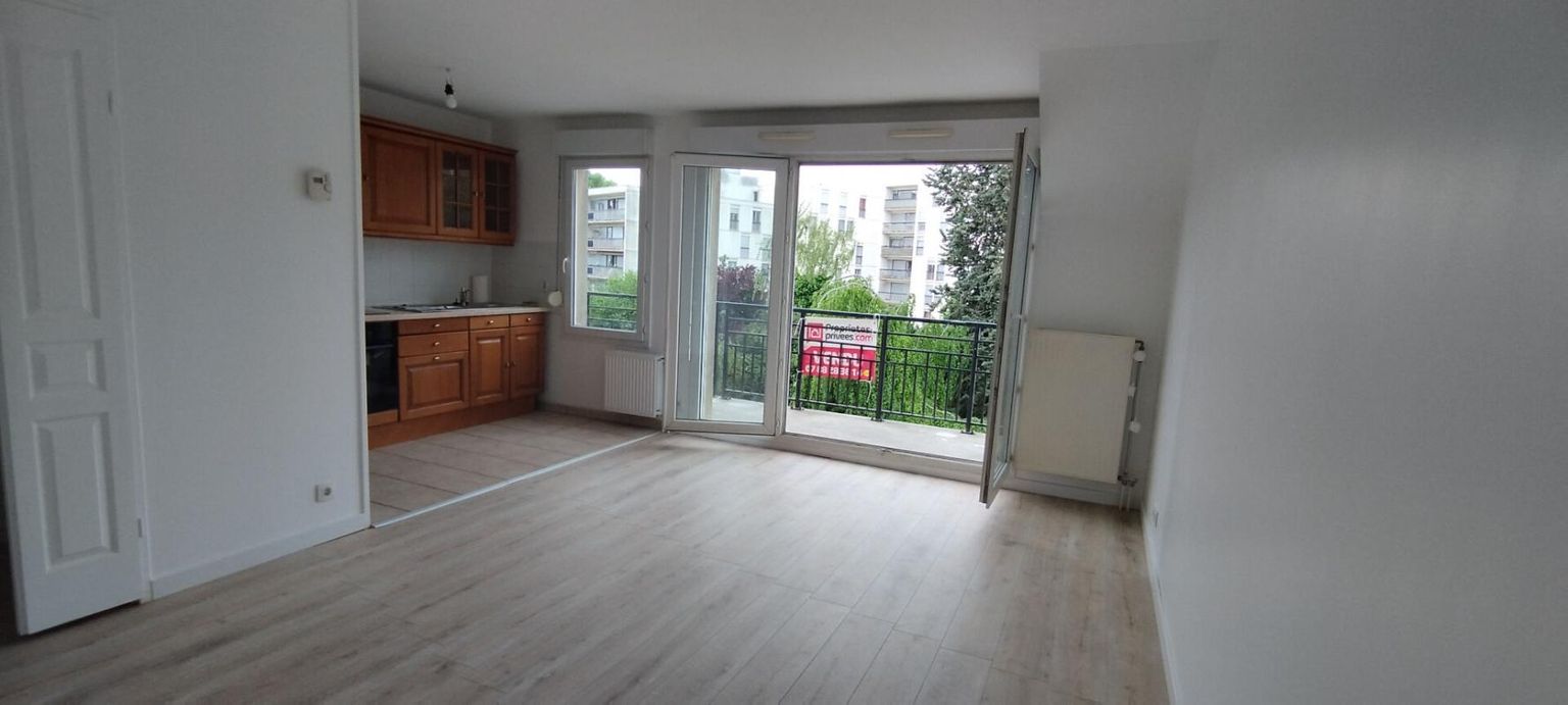 TORCY 77 - CENTRE VILLE - 2 pièce(s) 41 m2 - BALCON - BOX