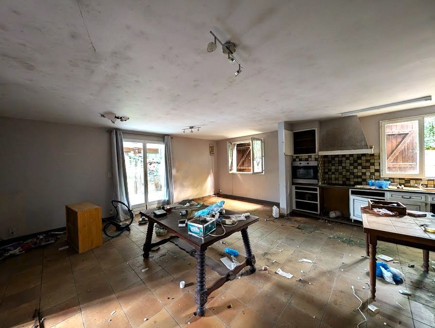 Gujan-Mestras à vendre un ensemble immobilier