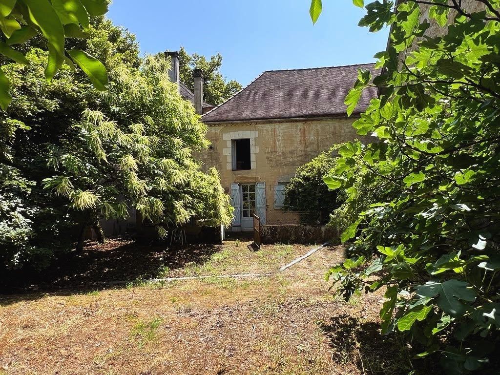 Maison de Maitre à Coulaures 7 pièce(s) 160 m2
