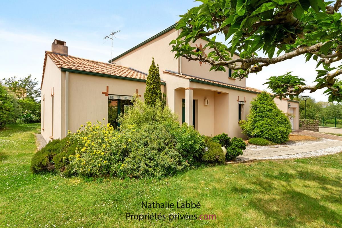 Maison Pornic proche Centre 133 m2 + véranda 15m² - Garage