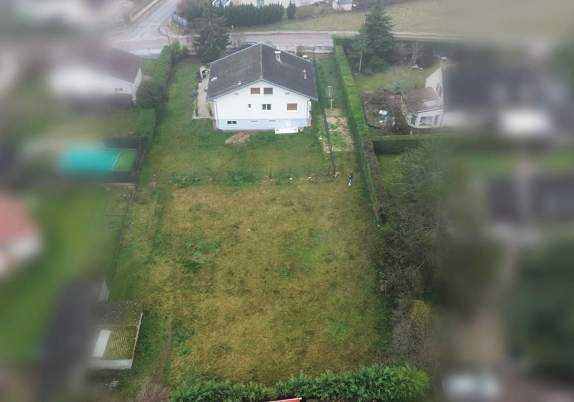 Terrain de 1030 m2 non viabilisé