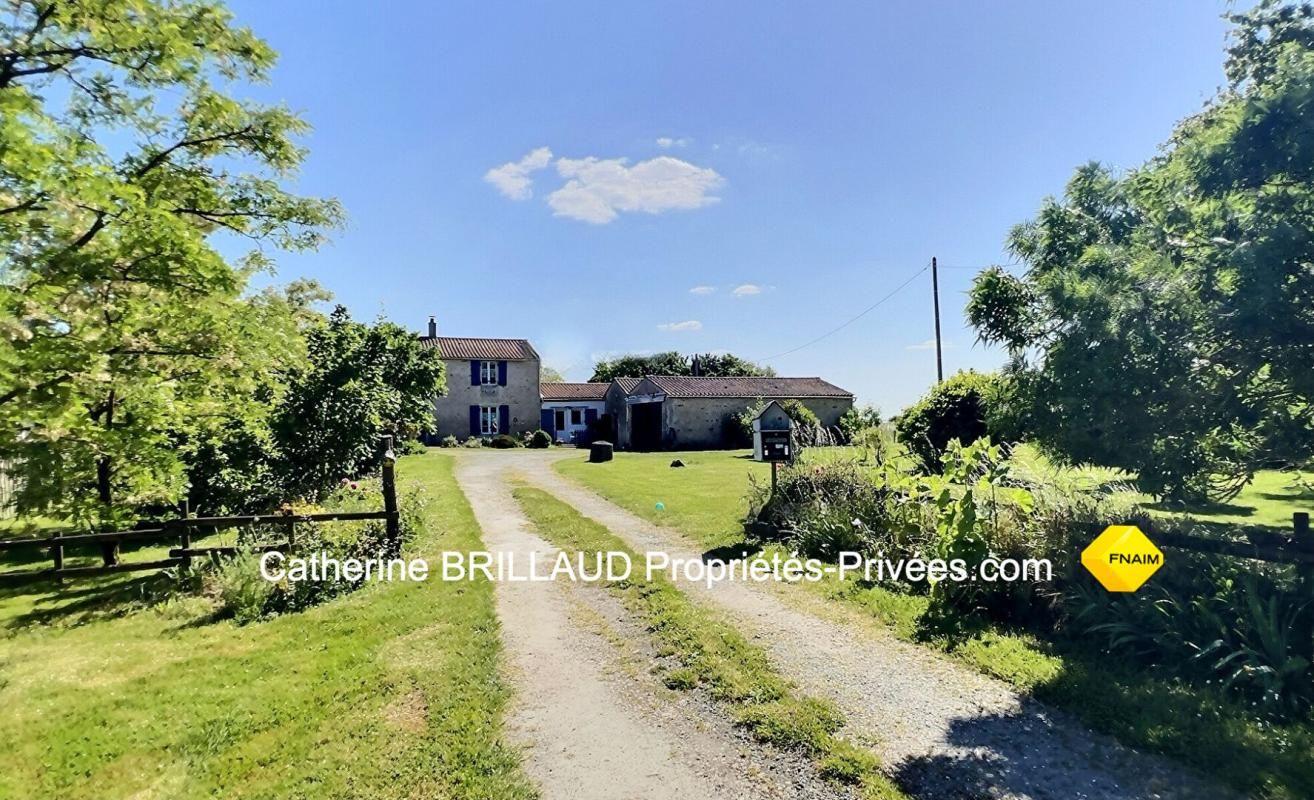 Maison Chaille Les Marais 7 pièce(s) 220 m2