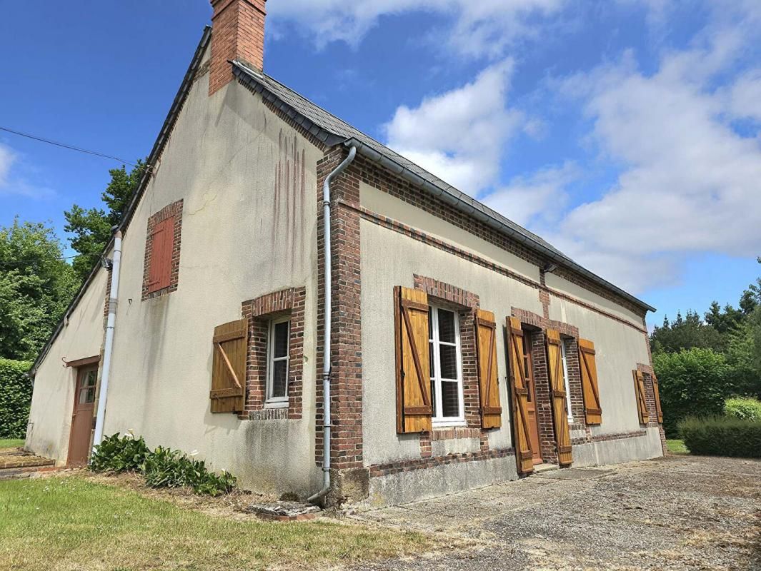 61380 La Ferrière Au Doyen, maison de campagne 106 m² 3 chambres, terrain 3.036 m²