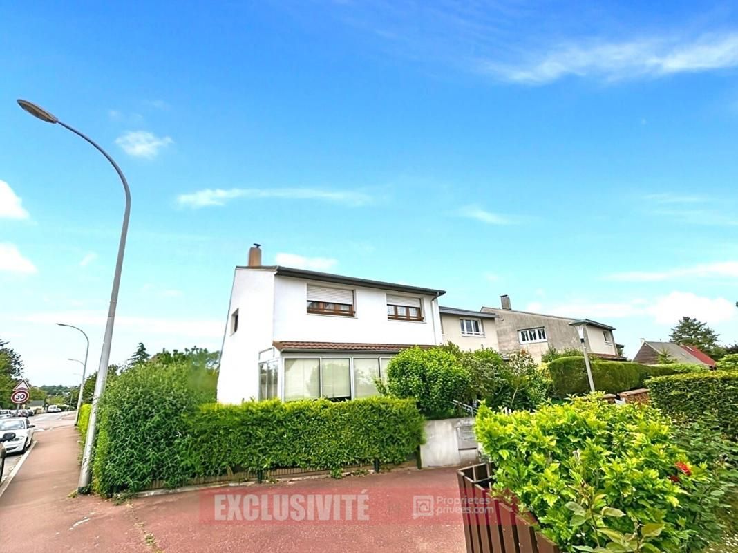 Maison  94880 Noiseau 5 pièces 128m2 au sol pour le prix de 388.500