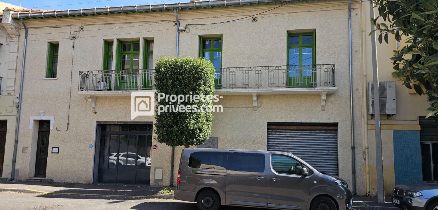 Maison de caractère 6 pièces Perpignan centre avec local / garage de 80 m²