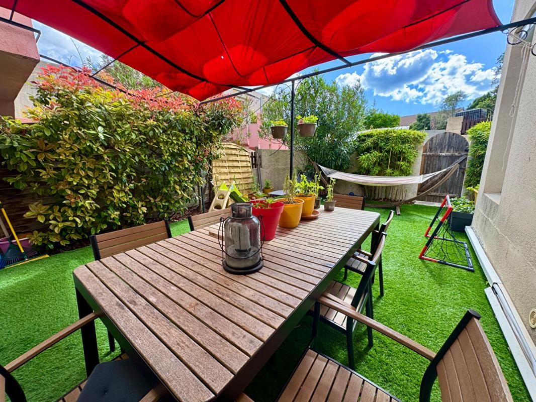 APPARTEMENT DUPLEX 5 PIECES AVEC JARDIN