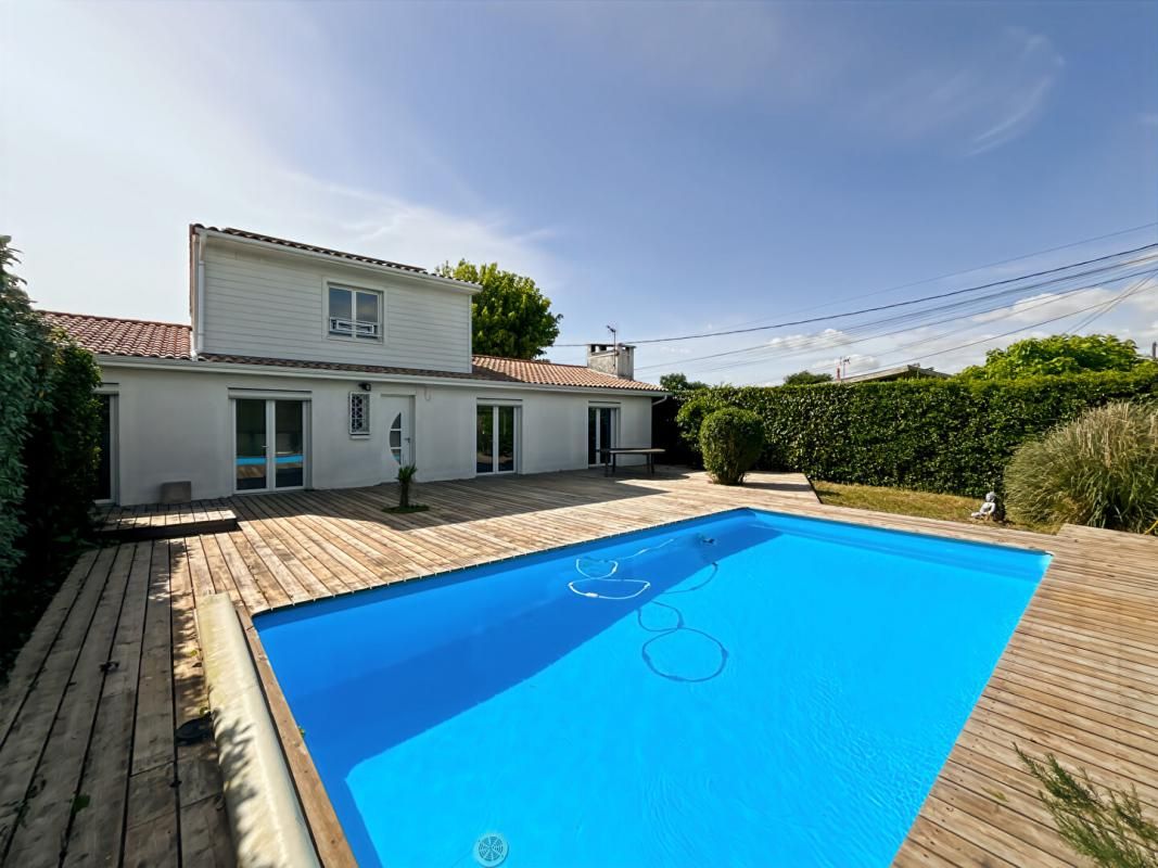 EXCLUSIVITE Maison 183 m², spa, double garage 70 m² , piscine