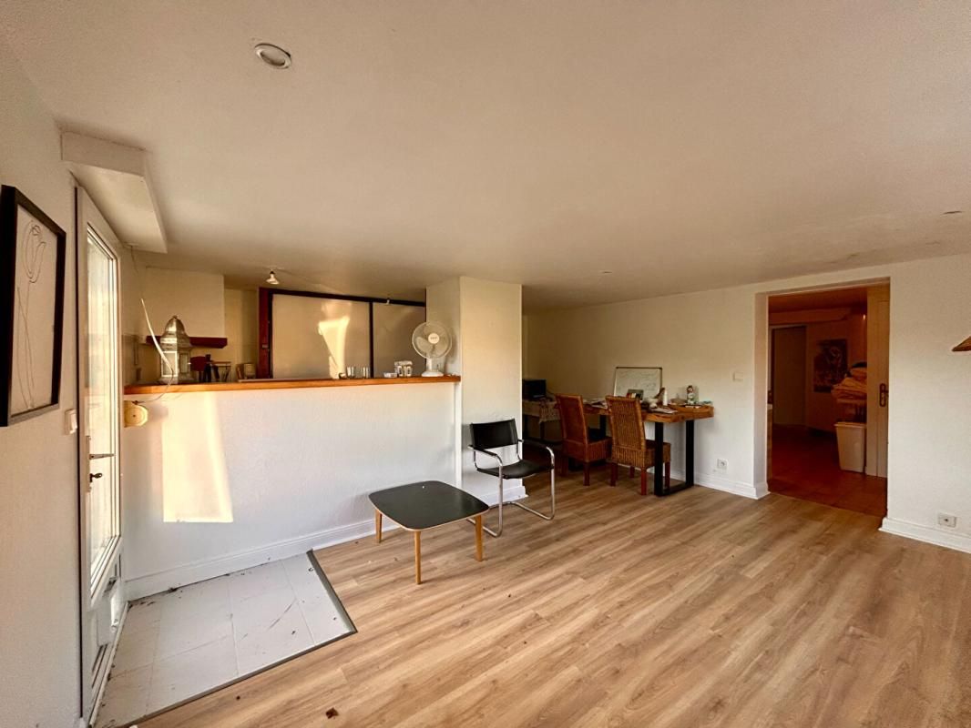 A vendre, à SAINT-ASTIER 24110 maison 192m²