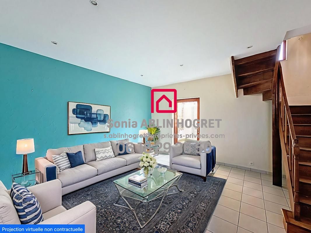 Maison de ville 3 chambres avec garage et terrasse