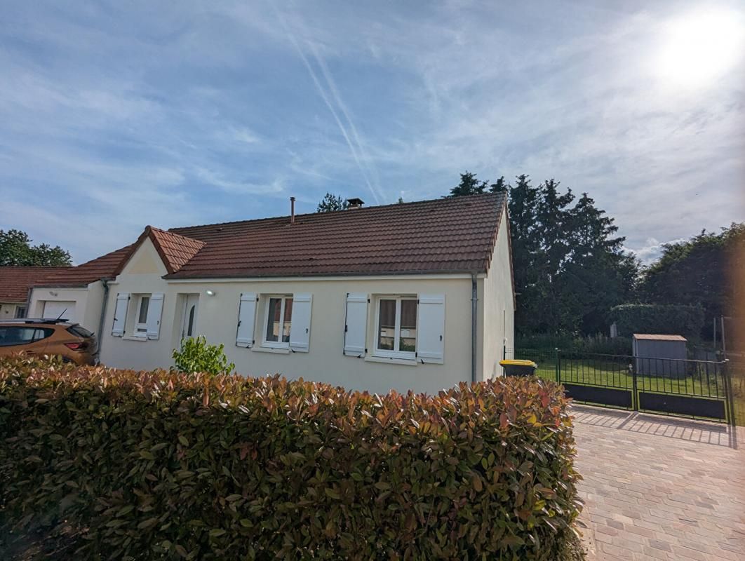 Maison 5 pièces 28240 Le Thieulin