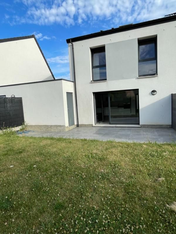 Semi-individuelle 2021, Pont-A-Marcq, 84 m2, garage, jardin