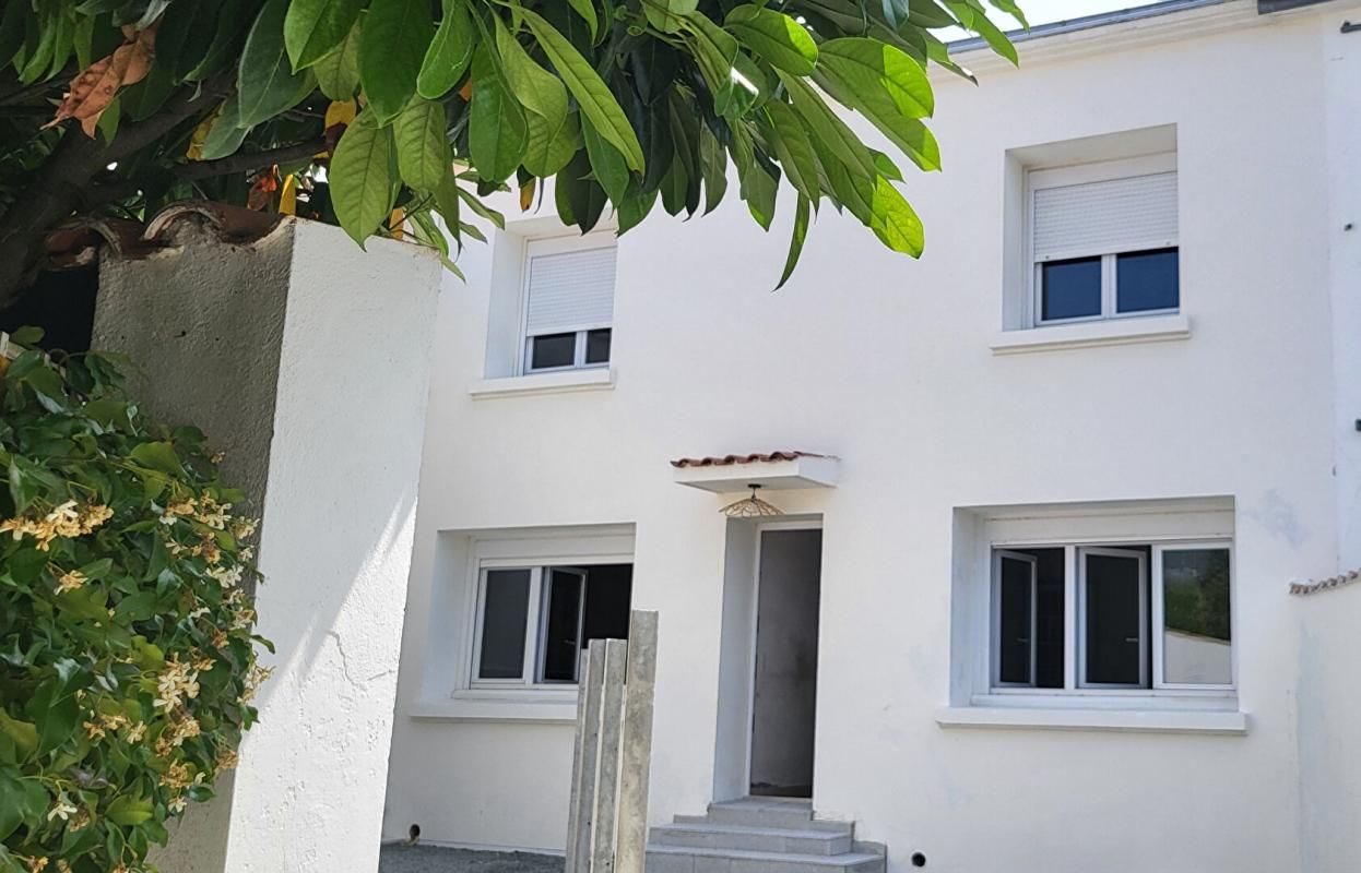 17137 - L'HOUMEAU - MAISON 3 CH, JARDIN CLOS PISCINABLE