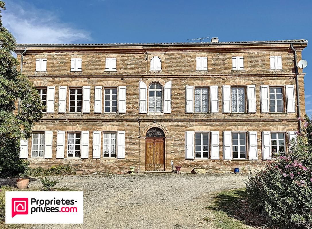 Maison de maître 375 m2 et dépendance à Rabastens
