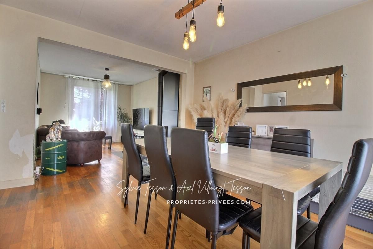 Artenay Maison 3 chambres avec sous-sol et jardin
