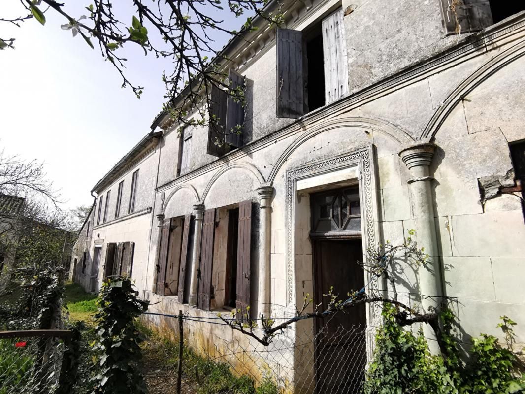 Maisons à rénover 17100 COURCOURY