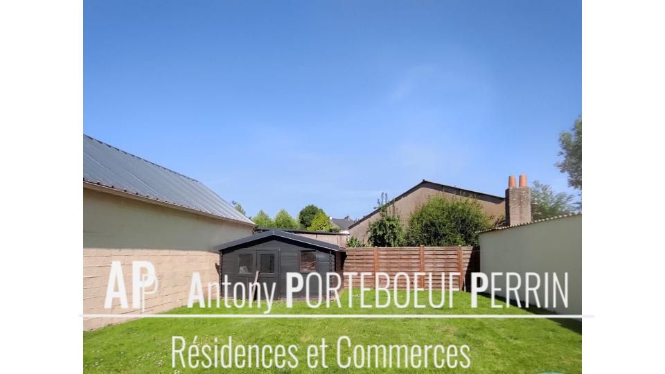 Pas de vis à vis pour cette maison à Locminé proche centre