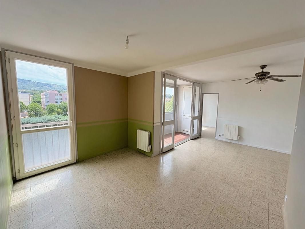 Appartement T3/4 de 66 m² , résidence Groupe Provence à Aubagne