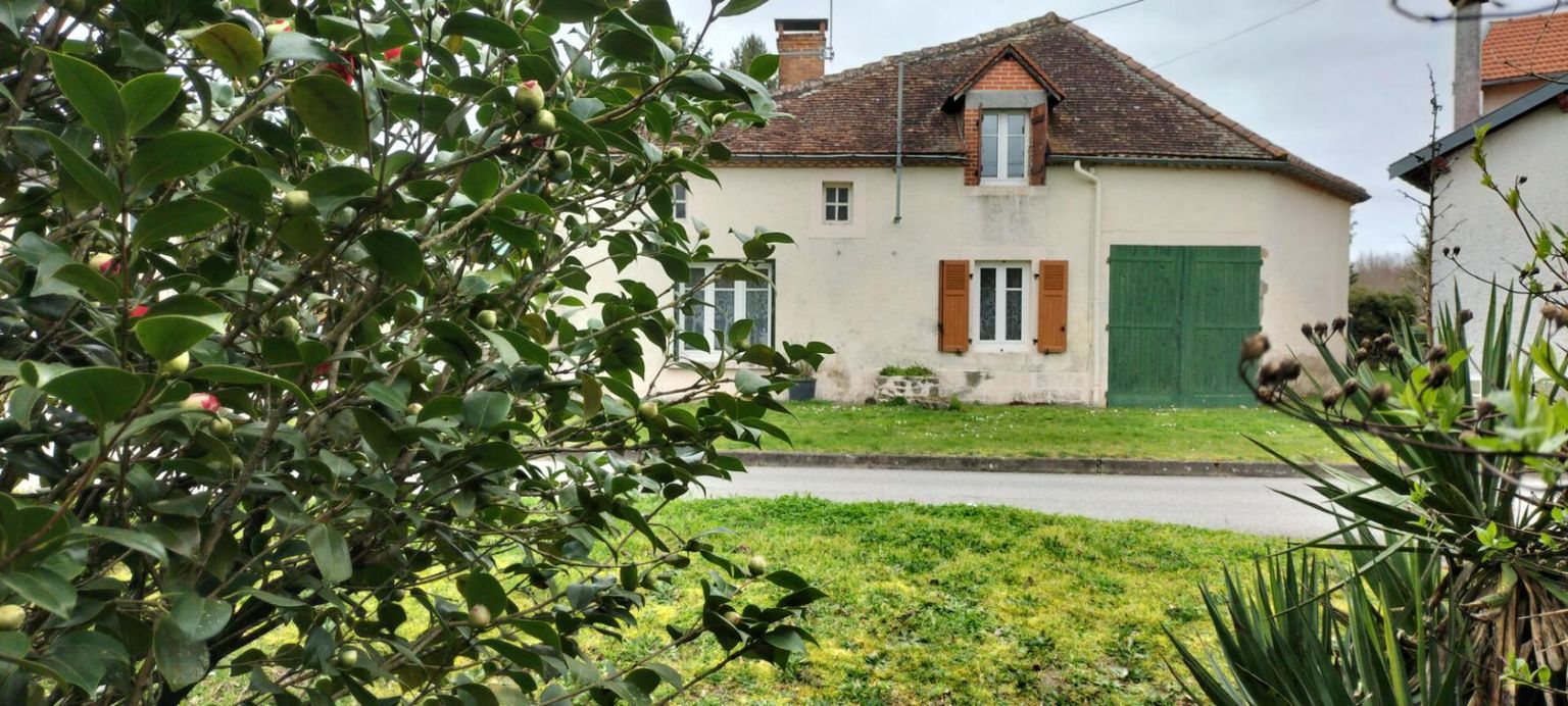 Maison de charme 5 pièces 91 m2 - Jardin 735m²