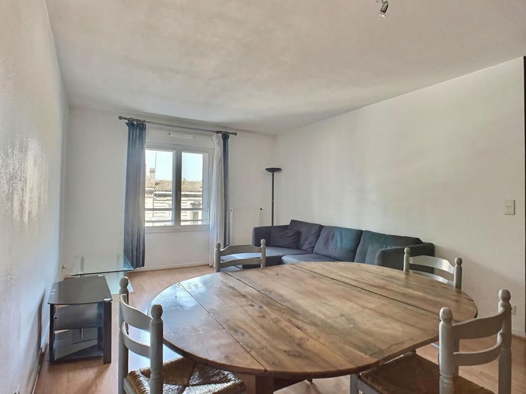 Vente T3 61m2 BORDEAUX (33800)