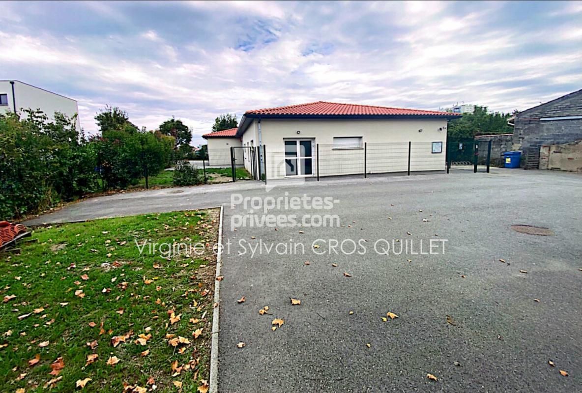 TOULOUSE, secteur PURPAN - BATIMENT COMMERCIAL 330 m²