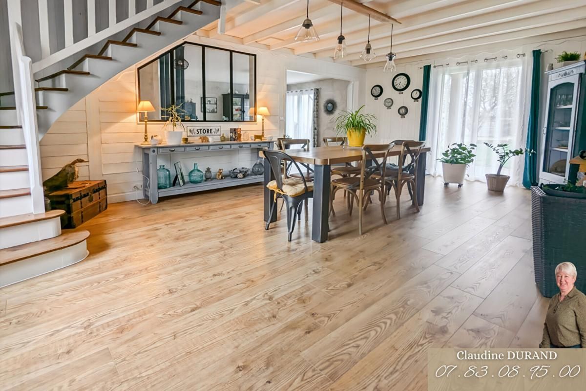 Maison 8 pièce(s) 165.91 m2